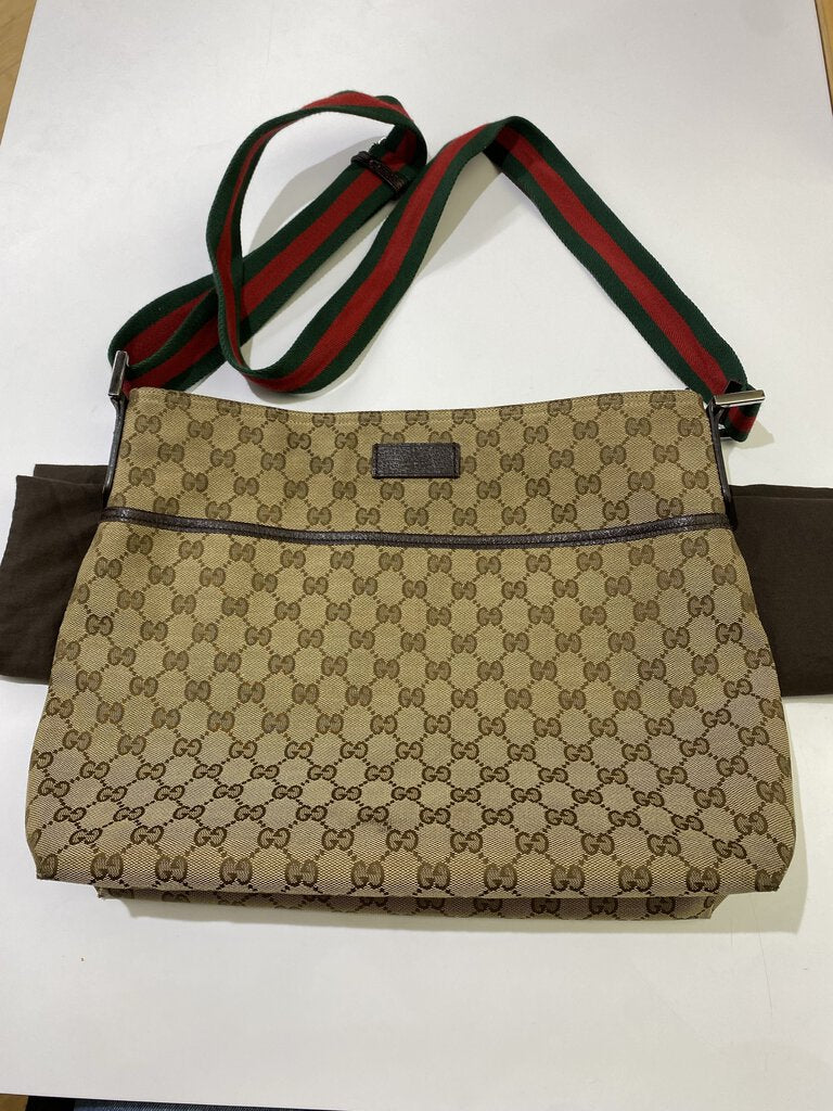 Gucci vintage crossbody