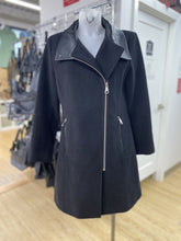 Load image into Gallery viewer, Black wool leather coat
