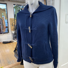 Load image into Gallery viewer, LL Bean cropped sweater XS
