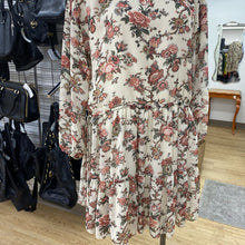 Load image into Gallery viewer, Wilfred floral dress XS
