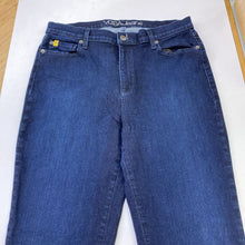 Load image into Gallery viewer, Second Yoga Jeans wide leg jeans 33
