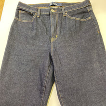 Load image into Gallery viewer, Gap 70s flair jeans 31
