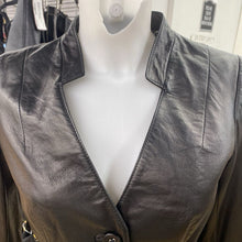 Load image into Gallery viewer, Danier leather jacket 2XS
