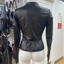 Load image into Gallery viewer, Danier leather jacket 2XS
