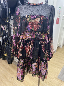 Zara floral dress M