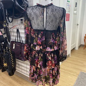 Zara floral dress M