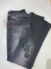 Load image into Gallery viewer, Marccain embroidered jeans 2
