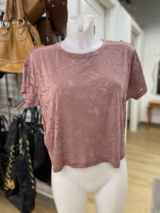 Lululemon burn-out print tee 8