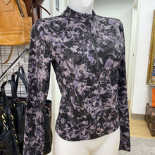 Load image into Gallery viewer, Lululemon 1/2 zip long sleeve top 8
