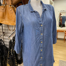 Load image into Gallery viewer, Cloth and Stone chambray dress S
