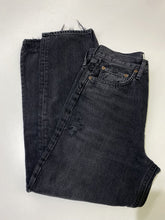 Load image into Gallery viewer, AGolde jeans 23
