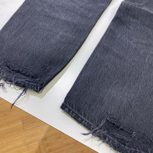 Load image into Gallery viewer, AGolde jeans 23
