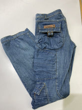 Load image into Gallery viewer, Apple Bottoms vintage jeans 5/6
