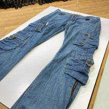 Load image into Gallery viewer, Apple Bottoms vintage jeans 5/6
