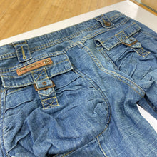 Load image into Gallery viewer, Apple Bottoms vintage jeans 5/6
