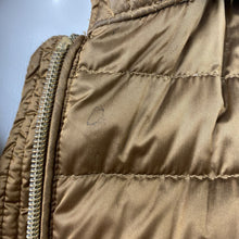 Load image into Gallery viewer, Geox quilted jacket 4
