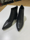 Marc Fisher ankle boots 5.5