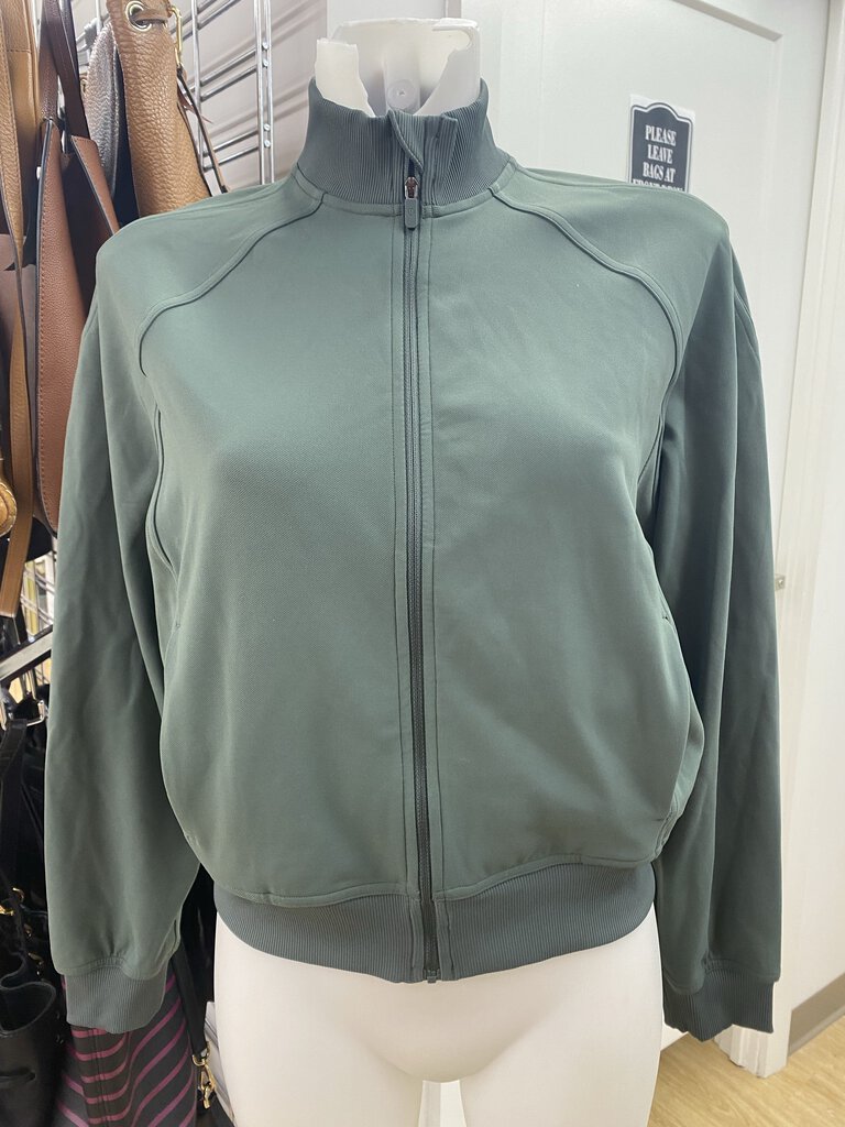 Lululemon light jacket 4