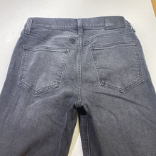 Load image into Gallery viewer, Denim Forum The Arlo High Rise Straight jeans 27
