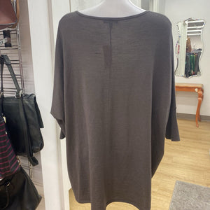 Eileen Fisher knit top L