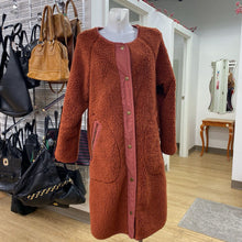 Load image into Gallery viewer, Anthropologie faux fur/teddy reversible coat S
