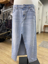 Load image into Gallery viewer, American Eagle Low Rise Maxi denim skirt 10
