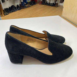 Banana Republic suede block heels 7.5