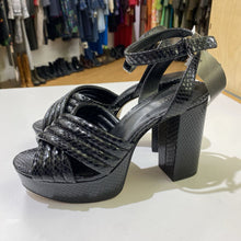 Load image into Gallery viewer, Michael Kors platform sandals 7.5
