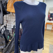 Load image into Gallery viewer, Banana Republic ribbed sweater XL
