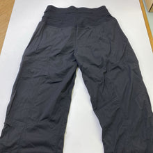 Load image into Gallery viewer, Lululemon joggers XS
