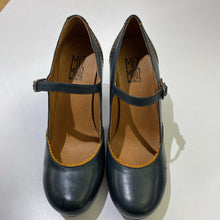 Load image into Gallery viewer, Miz Mooz Kettle shoes NWOT 8(38.5)
