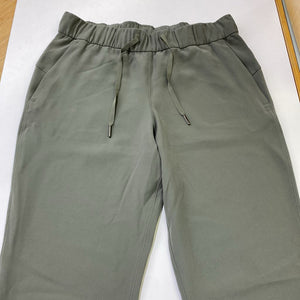 Lululemon pants 8