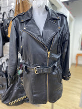 Load image into Gallery viewer, Coso Nova Vintage leather jacket S
