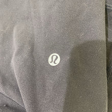 Load image into Gallery viewer, Lululemon leggings 4
