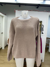 Load image into Gallery viewer, Rip Zone chunky sweater L
