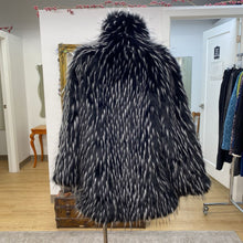 Load image into Gallery viewer, H&amp;M faux fur coat 10
