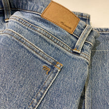 Load image into Gallery viewer, Madewell Jeans 29
