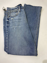 Load image into Gallery viewer, Silver straight leg Jeans 31
