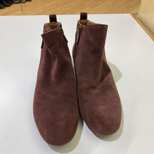 Load image into Gallery viewer, Lucky Brand suede booties 7.5
