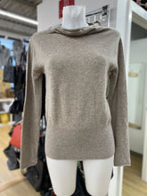 Load image into Gallery viewer, Club Monaco cashmere sweater XS
