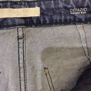 Fidelity Defazio Jeans 27 NWT