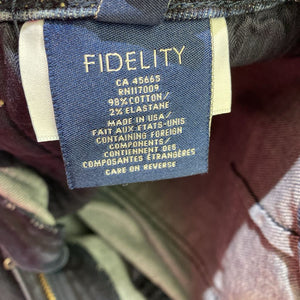 Fidelity Defazio Jeans 27 NWT