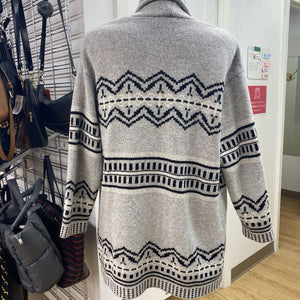 Rachel Rachel Roy long sweater M