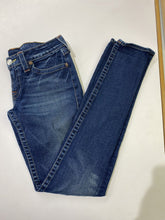 Load image into Gallery viewer, True Religion vintage jeans 29
