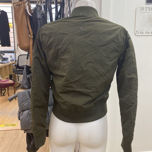 Lululemon nylon jacket 4