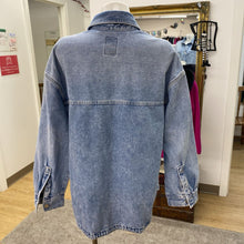 Load image into Gallery viewer, Gap denim shacket L
