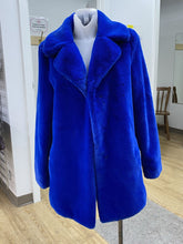 Load image into Gallery viewer, Love Token faux fur coat NWT 13
