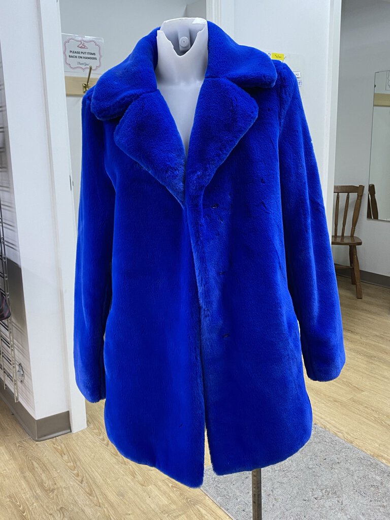 Love Token faux fur coat NWT 13