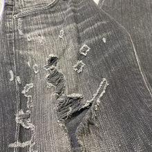 Load image into Gallery viewer, AGolde faded jeans 26
