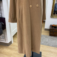 Load image into Gallery viewer, Max Mara wool cashmere coat 10
